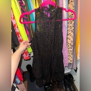 Express Black Lace Mock Neck Tiered Dress Size 0 Runs large Best for Size 2!